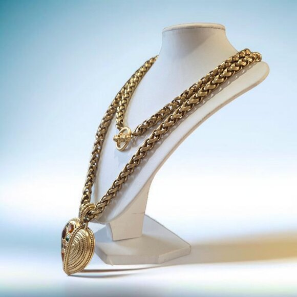 OSCAR de LA RENTA Chunky Crystal Heart 36" Wheat Chain Toggle Statement Necklace - Picture 2 of 6